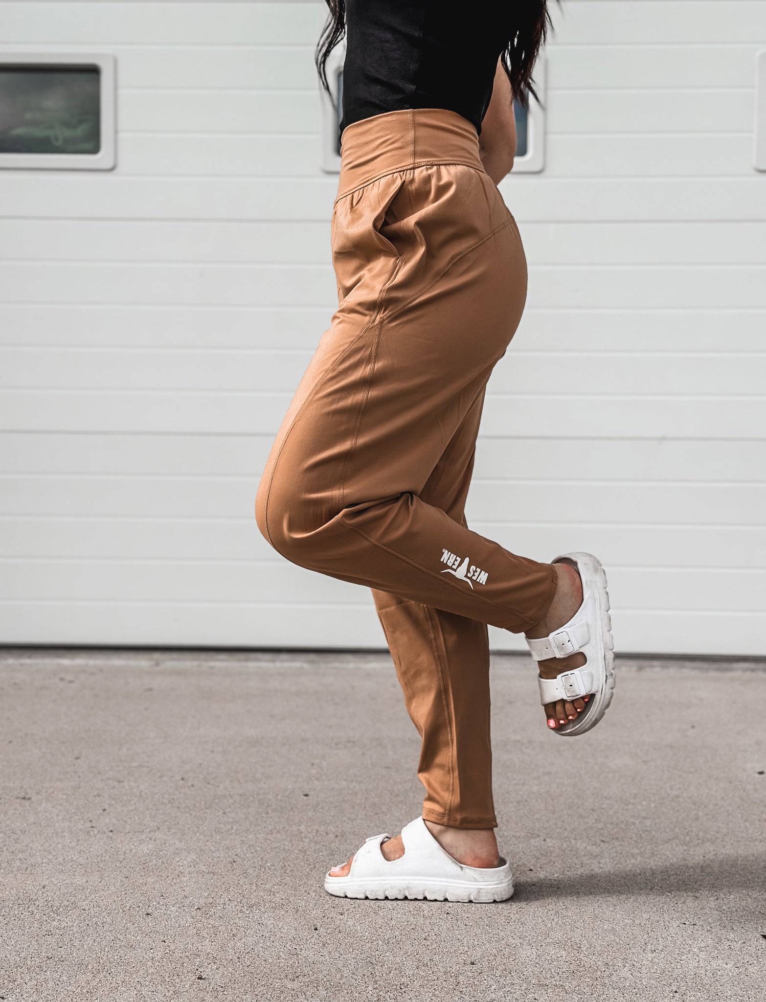 Brand Sedona Barrel Active Jogger