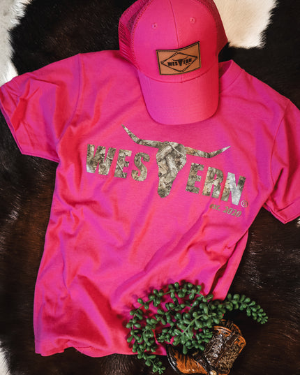 Camo Woods Logo T - Pink
