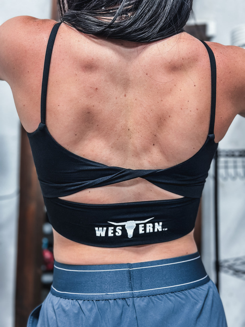 Brand Twisti Crop Tank - Black