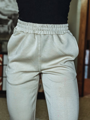 Brand Elevate Joggers - Cream