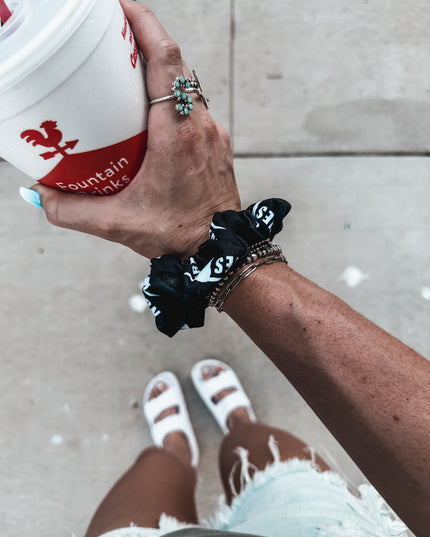 Brand Scrunchie - Black