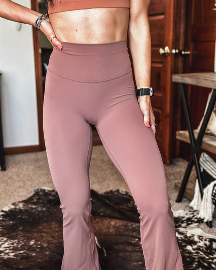 Brand Swift Yoga Flares - Cocoa