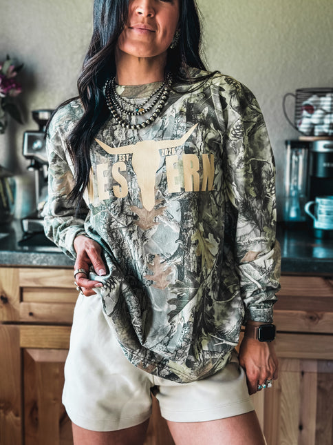 Crisp Woods Camo Longsleeve - Cream Logo
