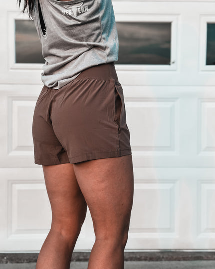 Brand Tracker Shorts - Mocha