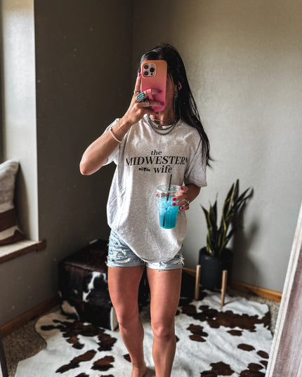 The Midwestern Wife - Ash Grey