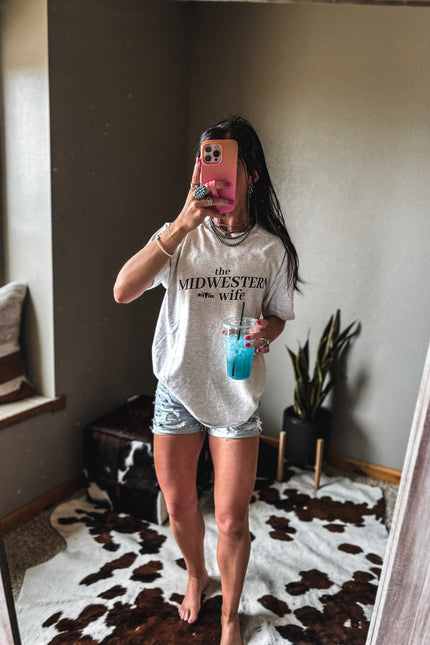 The Midwestern Wife - Ash Grey