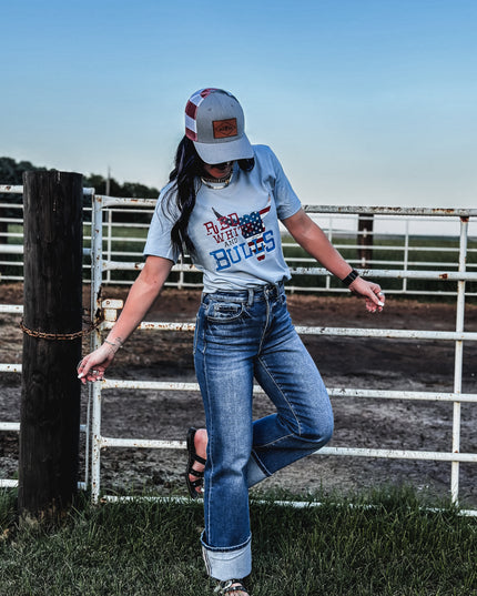 Red White & Bulls - Light Blue