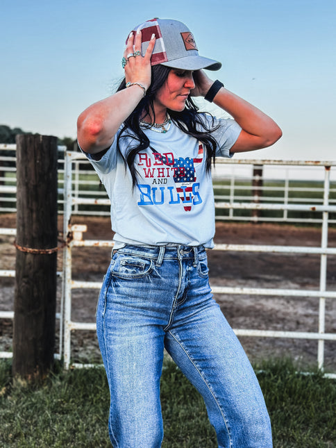 Red White & Bulls - Light Blue