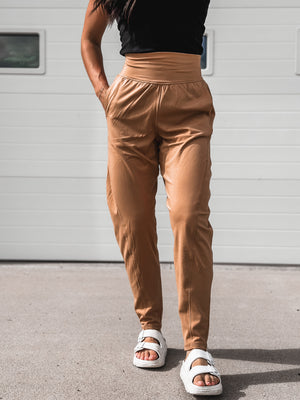 Brand Sedona Barrel Active Jogger
