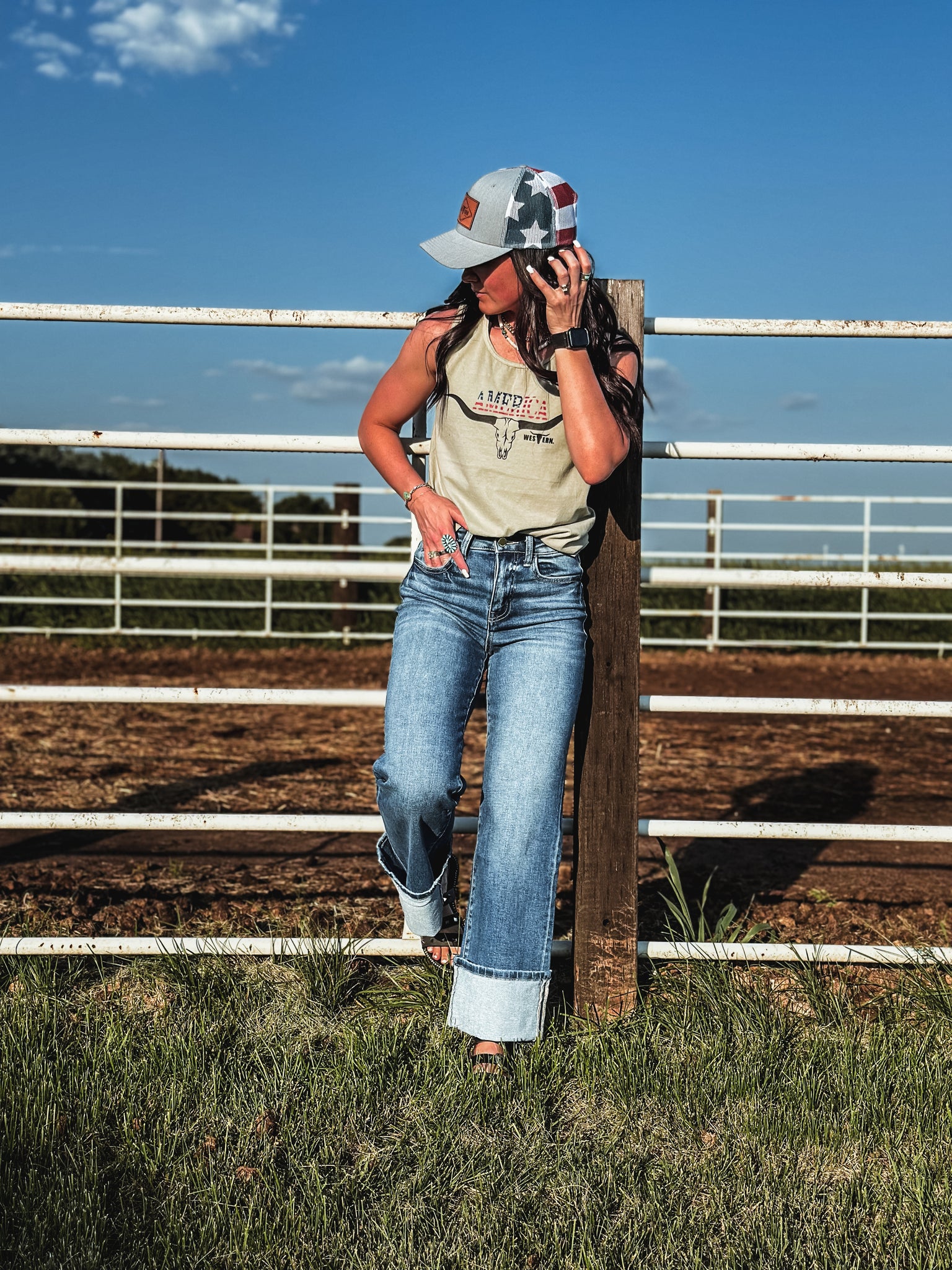 AMERICA Longhorn Tank - Sand
