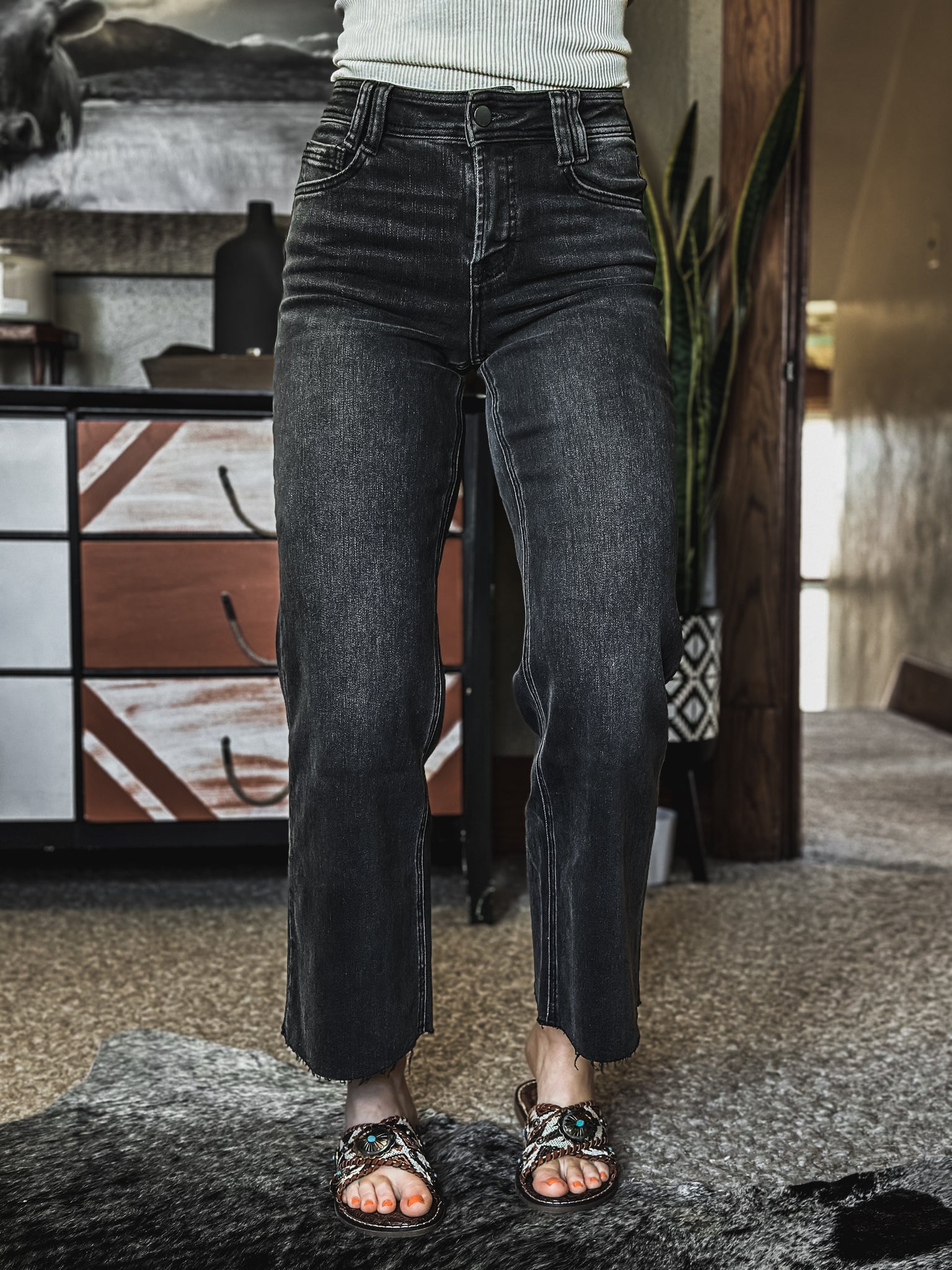 The Betty Jean - Black