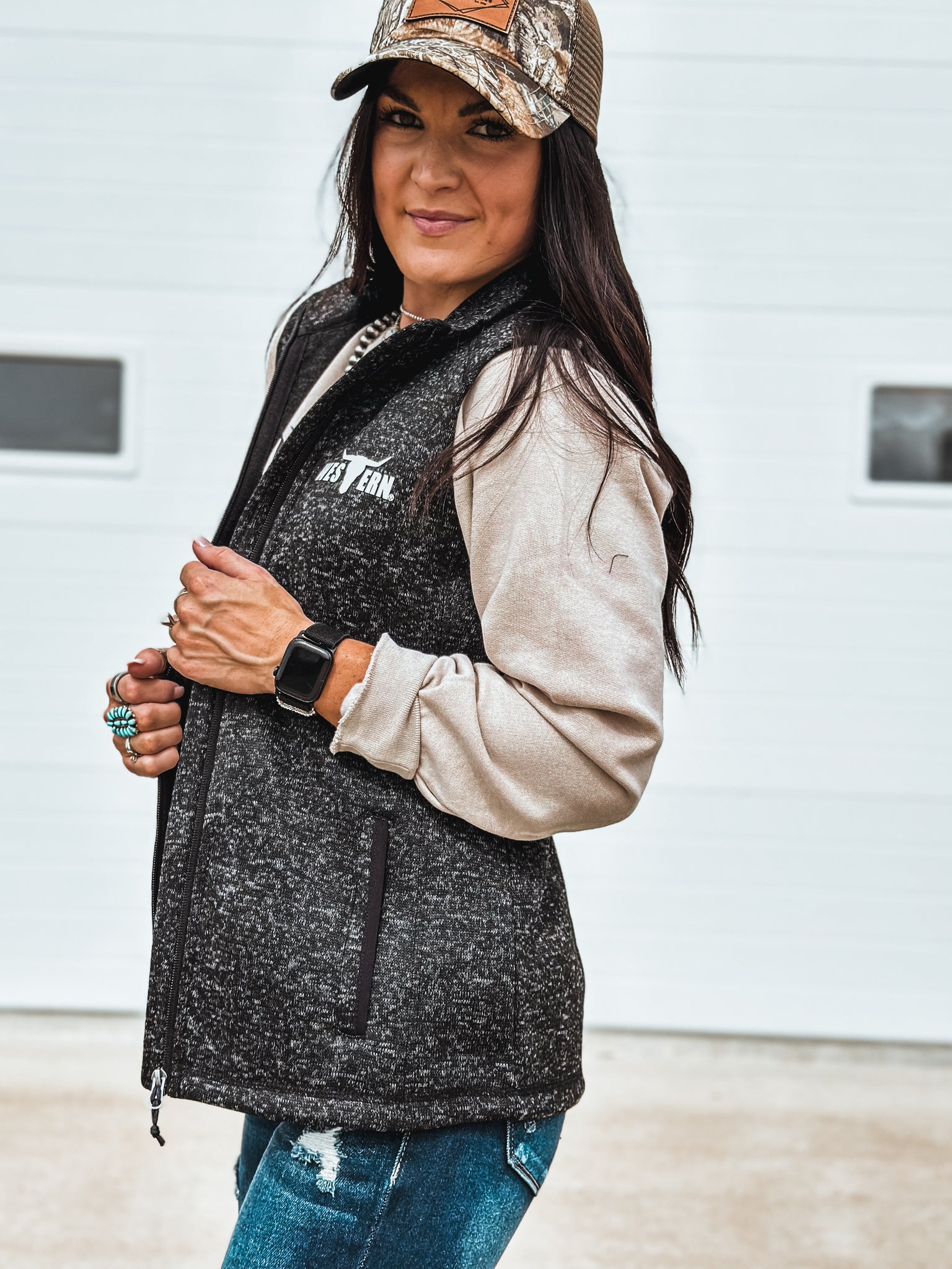 Brand Fleece Vest - Heather Black