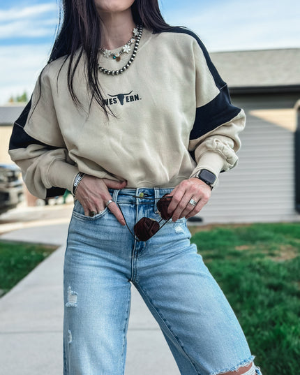 Color Block Edge Cropped Sweatshirt