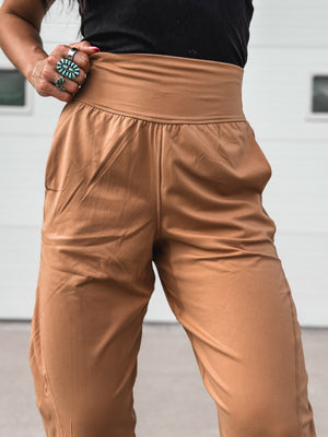 Brand Sedona Barrel Active Jogger