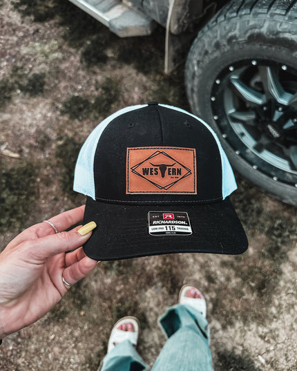 Brand Hat Black/White 115