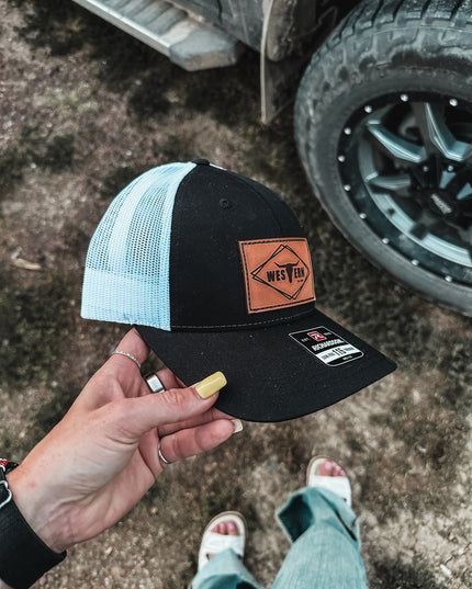 Brand Hat Black/White 115