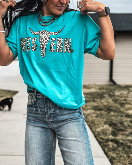 Brand Leopard Logo T