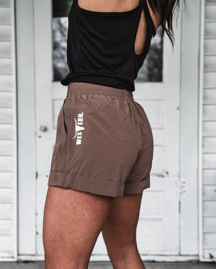 Brand Athleisure Cuff Short - Mocha