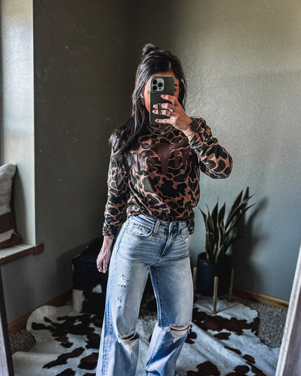 Brand Brown Logo Longsleeve - Duck Camo