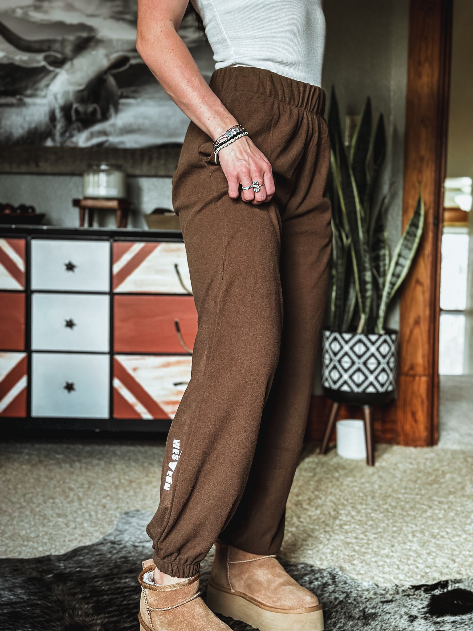 *DOORBUSTER* Brand First Class Fleece Joggers - Brown