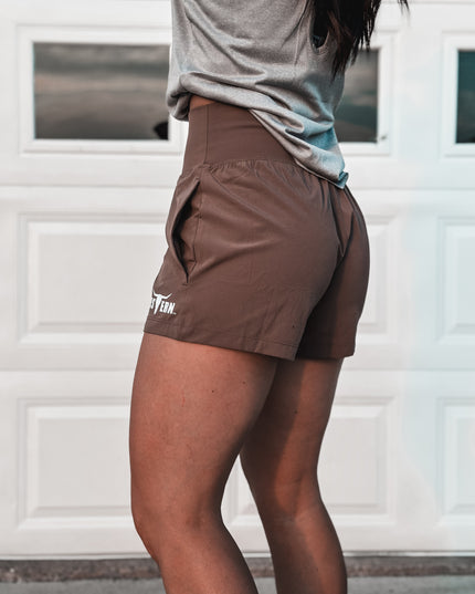 Brand Tracker Shorts - Mocha