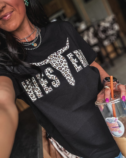 Brand Leopard Logo T