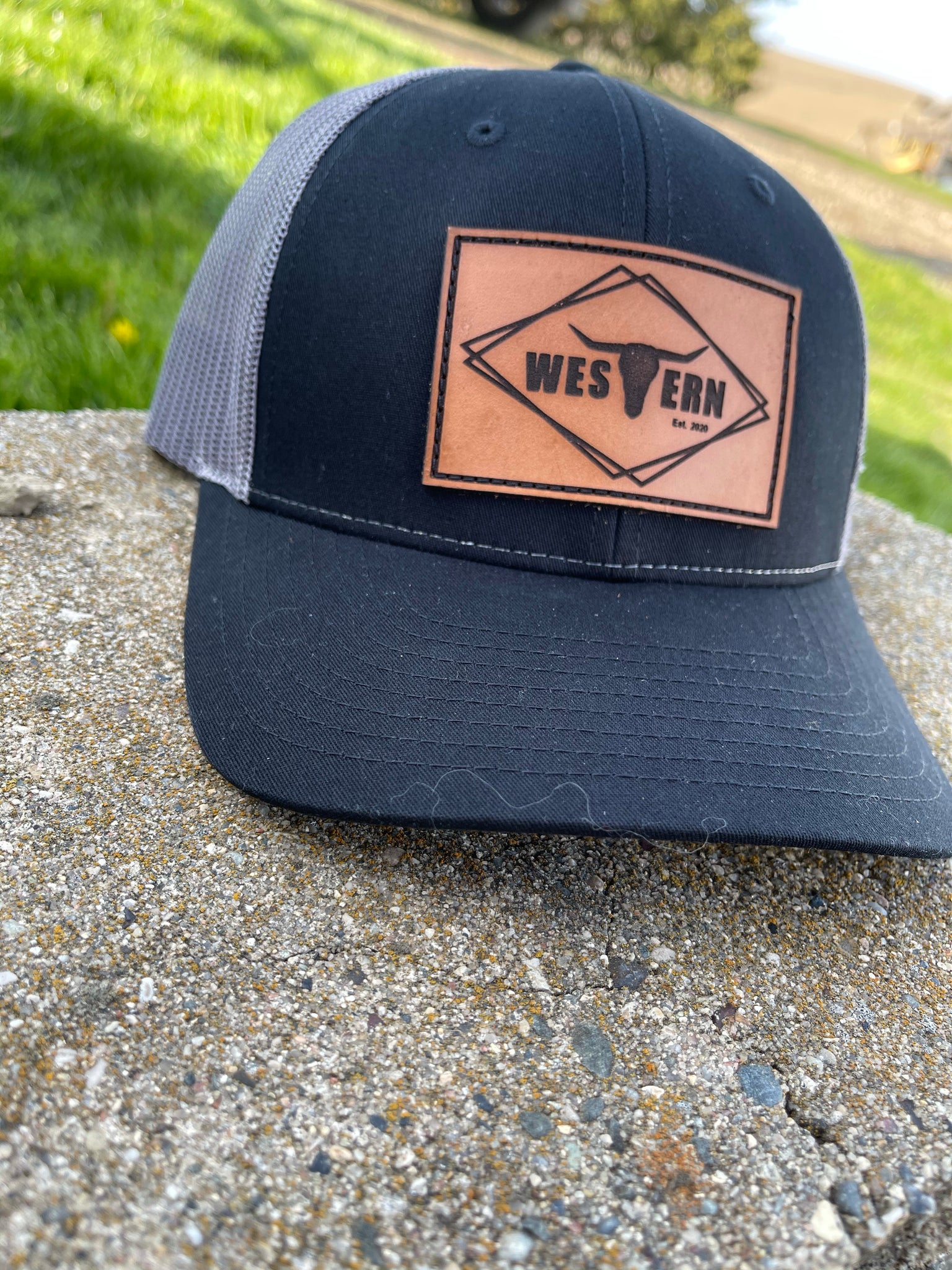 Brand Hat [Black/Grey] 115